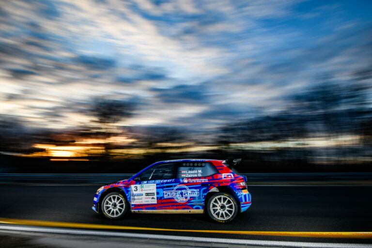 László Martin növelte előnyét, harc a dobogóért a Szilveszter Rallyn