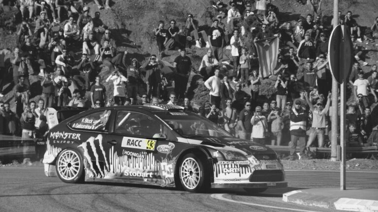 Az FIA ebben a szezonban visszavonultatja a 43-as rajtszámot a WRC versenyekről 