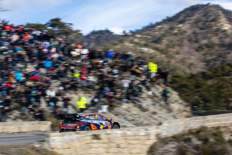 Neuville: Már az elején kiderült, hogy gyorsabbak a többiek 