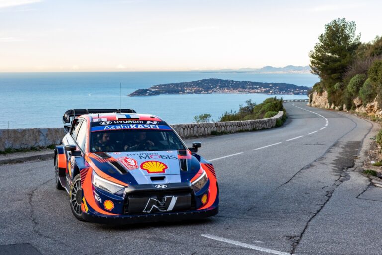 Lappi készült a Power Stage-re, de az autó cserben hagyta