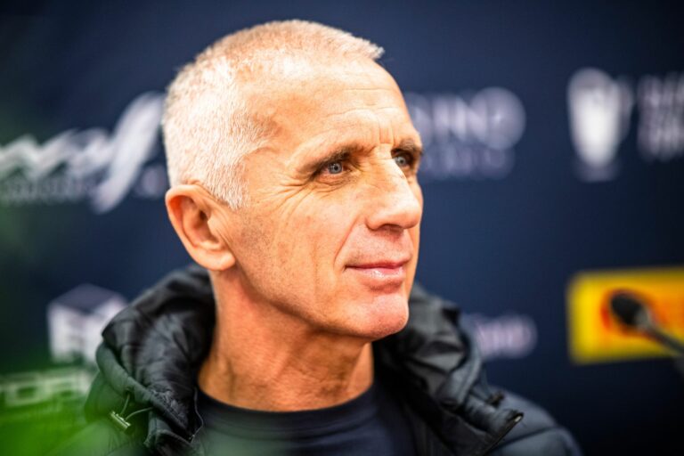 El sem kezdődött a Monte és már megbüntették Delecourt – autómosásért….