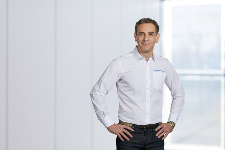 Abiteboul: Még minden új