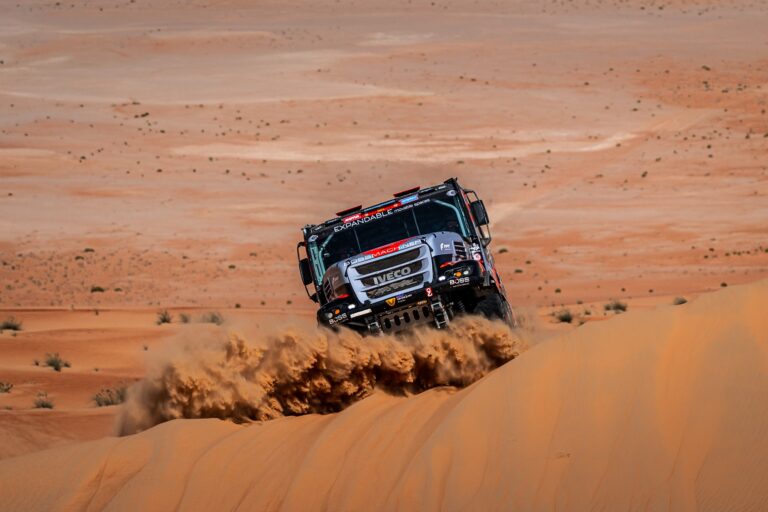 Janus Van Kasteren nyerte a Dakart a kamionosok között