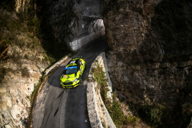 Delecour simán nyert, László Zoltán negyedik