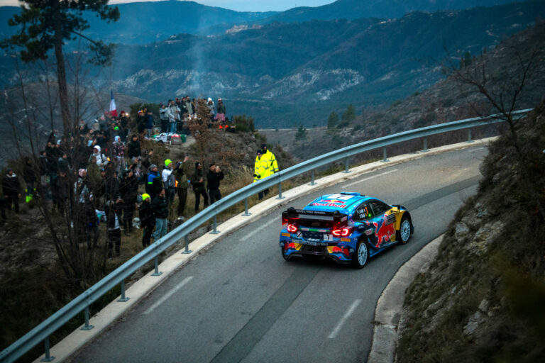 Loubet a küzdelmet választotta a kiállás helyett