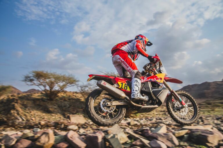 Mason Klein volt a leggyorsabb motoros a Dakar második napján