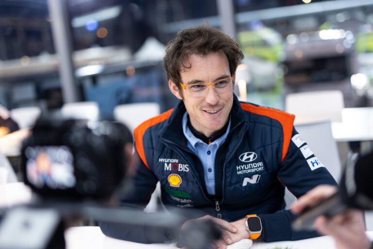 Neuville betegség miatt nem tesztelt a Svéd Rally előtt