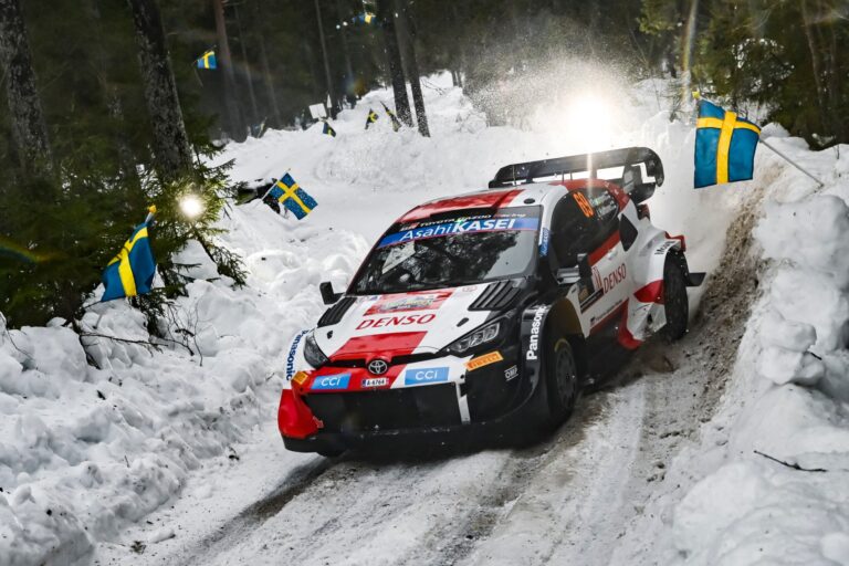Rovanpera behúzta az első svéd szakaszt Tanak előtt