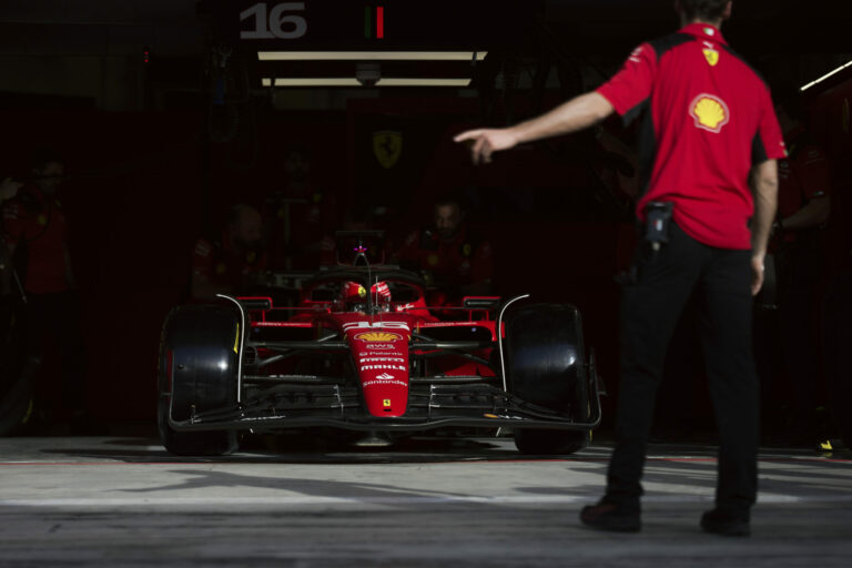 A Ferrari és a Mercedes is olyat tett, amit eddig nem – összefoglaló az F1-es teszt 3. napjának délelőttjéről