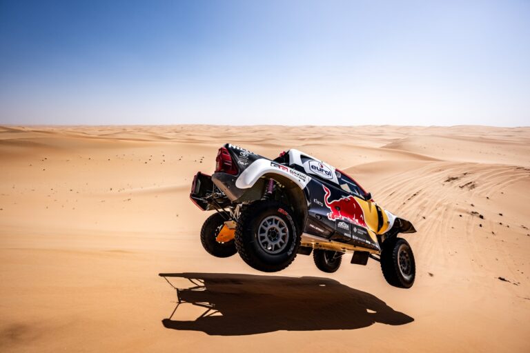 Al-Attiyah nyerte a prológot az Abu Dhabi Desert Challenge-en