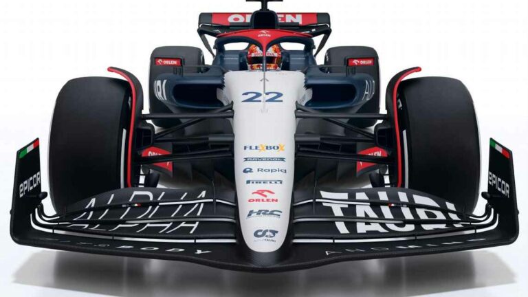 Megjött a Red Bull kistestvére – ilyen lett a 2023-as Alpha Tauri! (fotók)