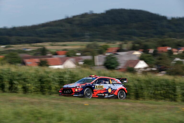 18 szakasz a Közép-Európa Rallyn
