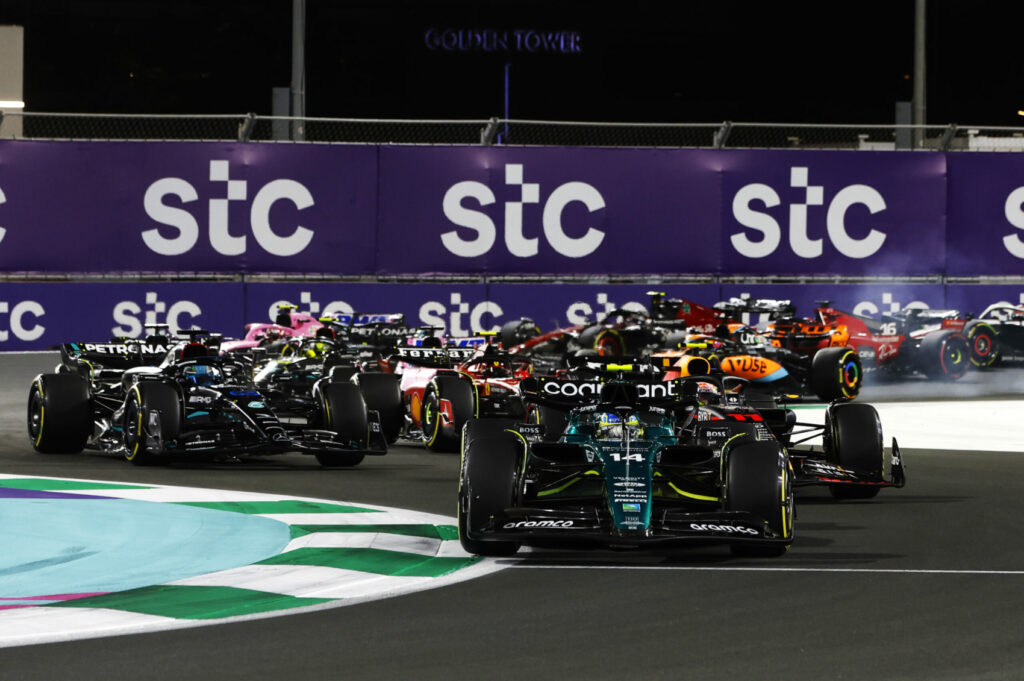 Szaúd-arábiai Nagydíj, rajt, Fernando Alonso, Aston Martin