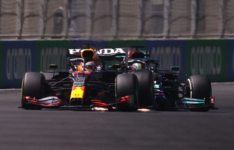 Az FIA tett róla, hogy ne ismétlődjön meg Verstappen és Hamilton dzsiddai ütközése
