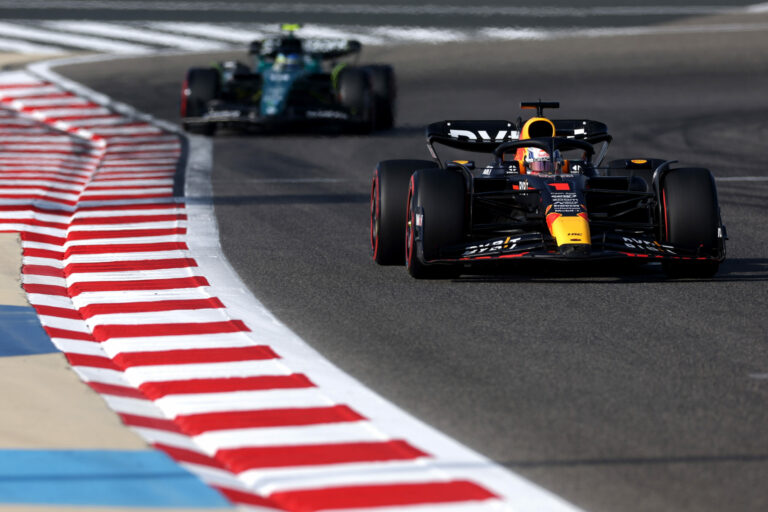 Elkezdődött az F1-es szezon – így alakult a Bahreini Nagydíj első szabadedzése