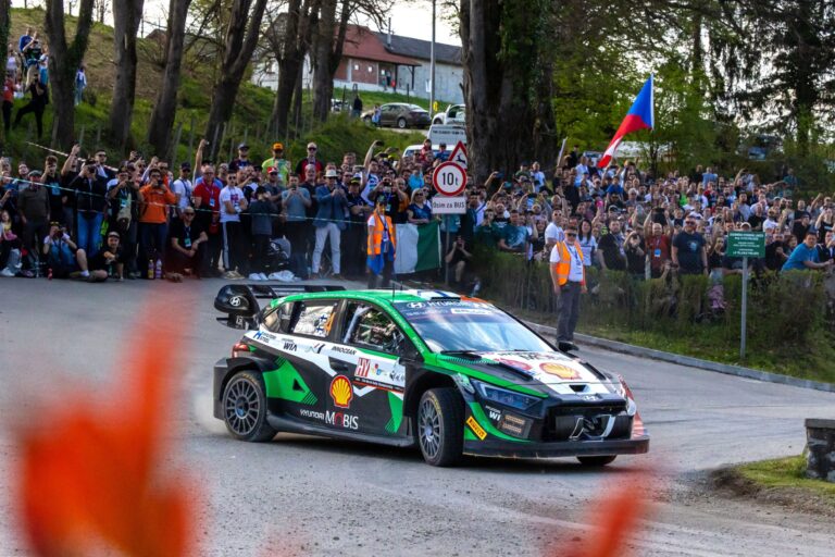 Elképesztő tempó, necces pillanatok a Horvát Rallyn (videó)