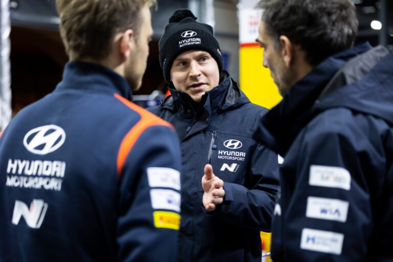 Lappi: Craig a versenyzés mellett döntene