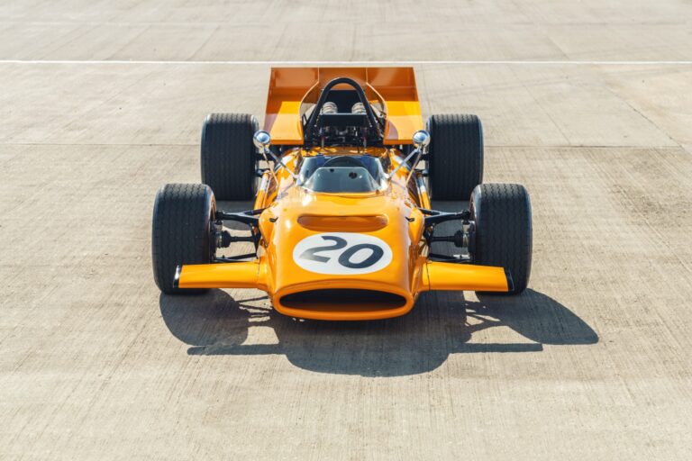 Csak öt kört teljesített, mégis kincsként őrzi legkülönlegesebb autóját a McLaren (képek)