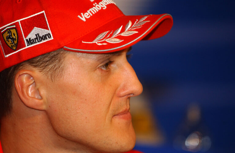 80 milliós kártérítést kapott Michael Schumacher a kamuinterjú miatt