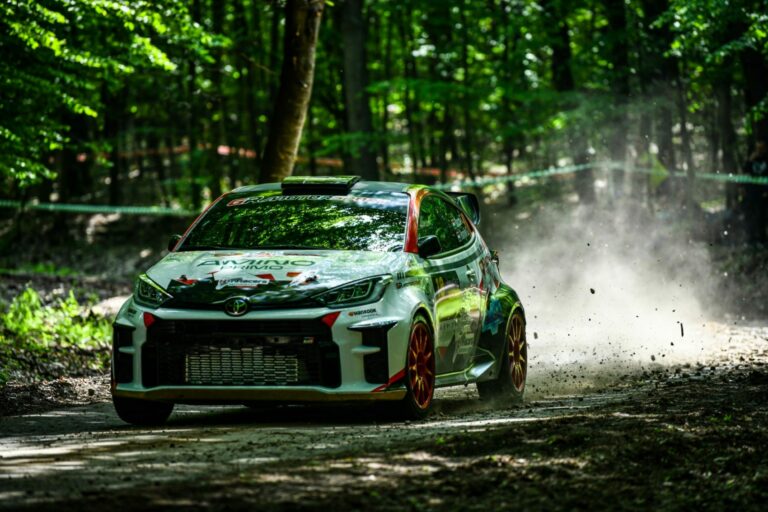 Kövesd élőben a 2023-as Salgó Rally péntek délutáni versenyét!