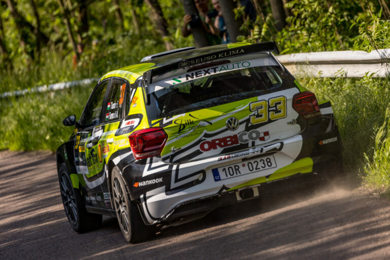 Szombaton sem hiányzott a látvány a Salgó Rallyról (videó)