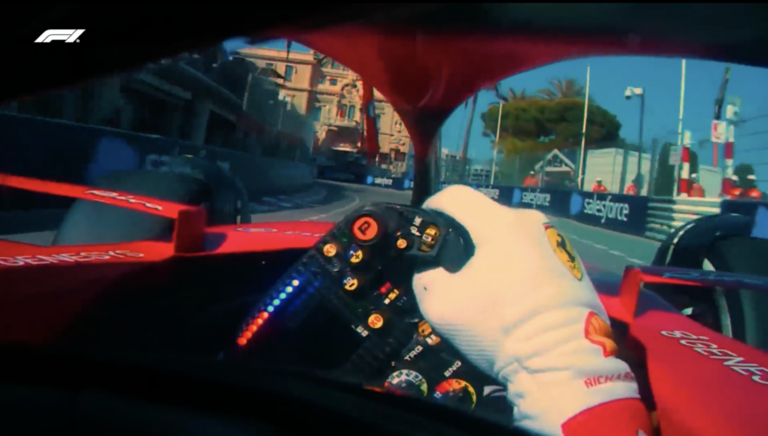 Brutális sisakkamera Monacóból, ezt látják az F1-es pilóták a falak között száguldva