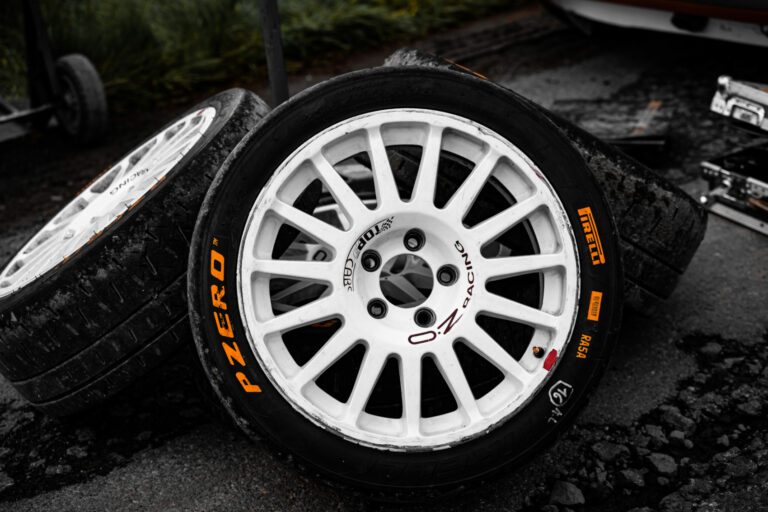 Milyen gumikat ajánl a Pirelli a Salgó Rallyra?
