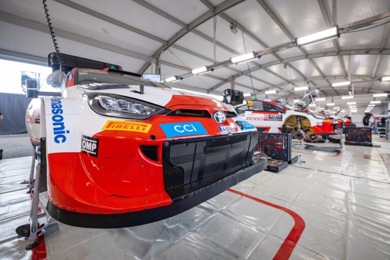 Sajtó: Finnországban is négy Toyota indul, de nem Ogier áll rajthoz