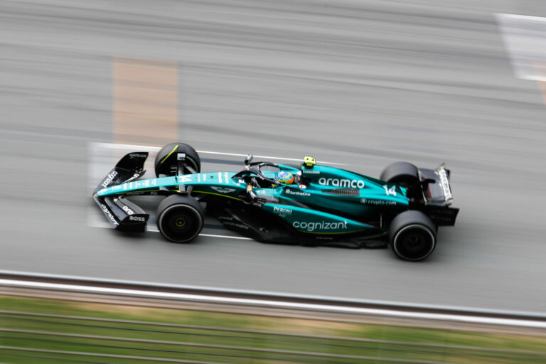 Nemcsak a Ferrari, hanem az Aston Martin is radikális változásra készül 2024-ben?