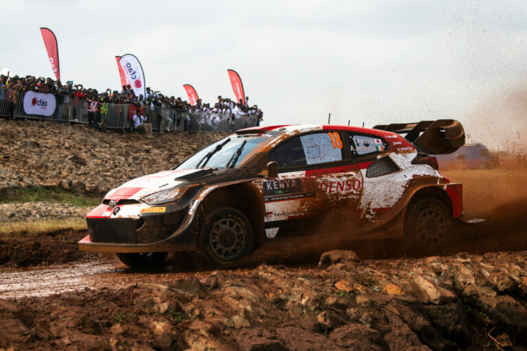 Rovanpera vezetési tanácsai segítettek Katsutának a Finn Rallyn