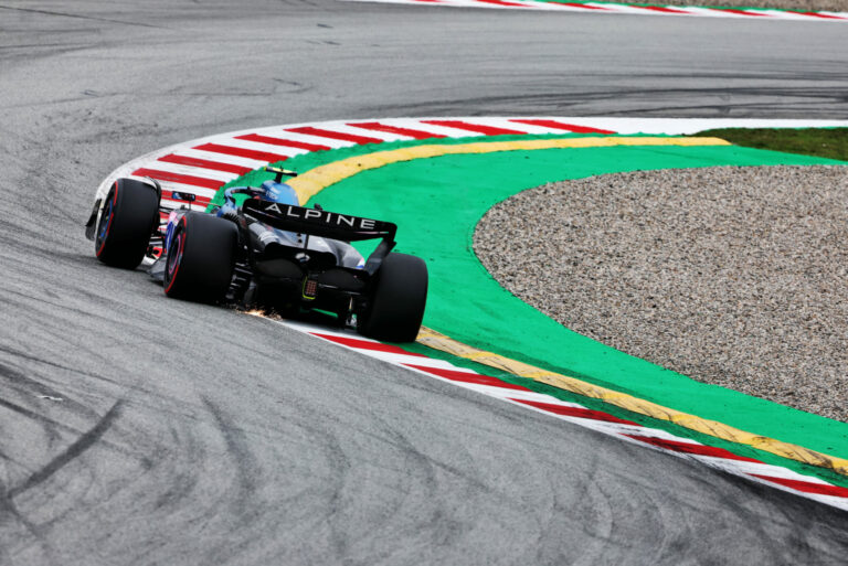 Botrány körvonalazódik az egyik F1-es csapat szponzoránál, beperelték a céget