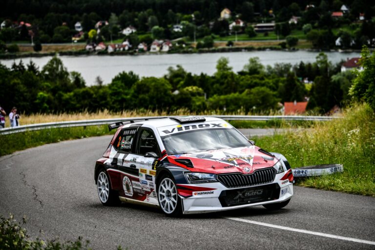 Vincze Ferenc és Percze Nándor az élen a Mecsek Rallyn