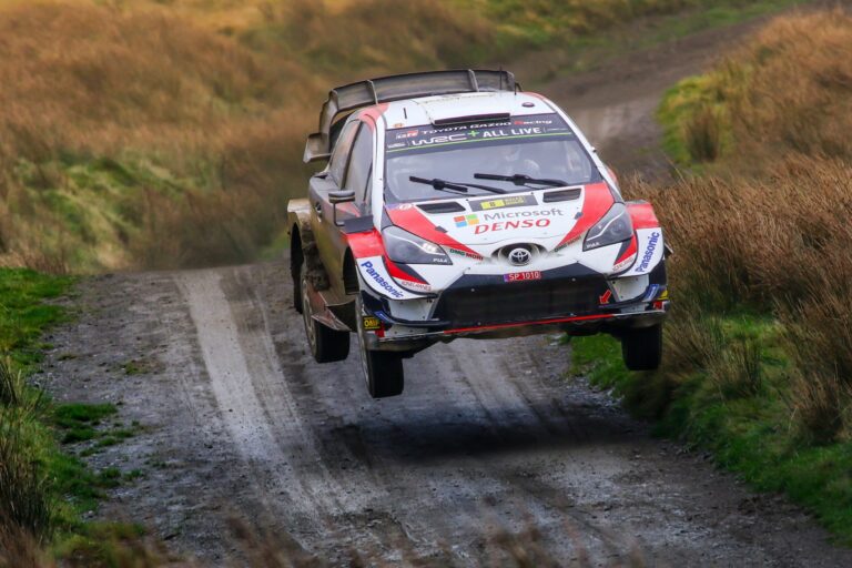 Ennyi volt! Meghalt minden remény erre a WRC futamra!