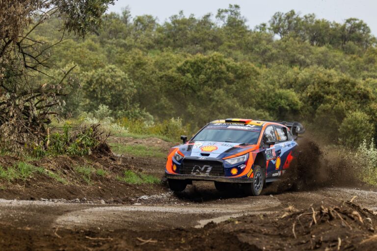 A Hyundai még nem adja fel az idei szezont