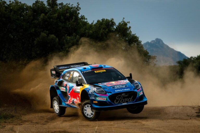 Ogier korábbi navigátorával folytatja Pierre-Louis Loubet