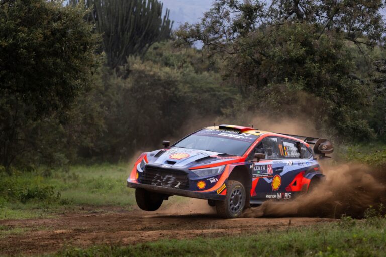 Neuville bár nem kedveli az Észt Rallyt, mégis dobogóért szeretne harcolni