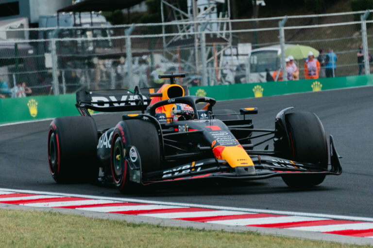 A Red Bull már a 2025-ös autóján dolgozik, az elbukott töréstesztnek pedig semmi jelentősége