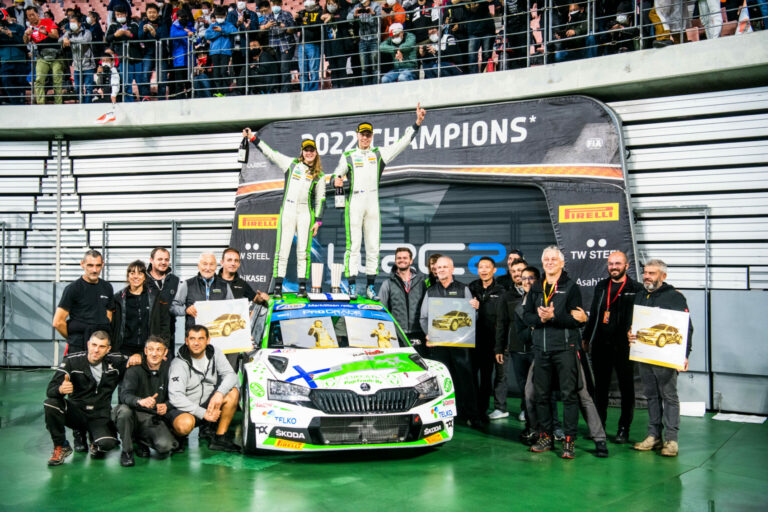 A Skoda megmutatta, miként kell elbúcsúzni egy világbajnok versenyzőtől (videó)