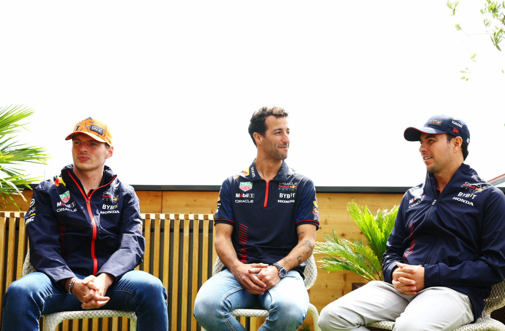 Max Verstappen, Daniel Ricciardo, Sergio Pérez, Red Bull, Brit Nagydíj