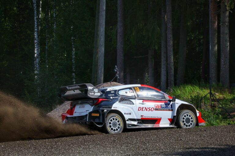Egy versenyző nem tudott tesztelni az Akropolisz Rally előtt az erdőtüzek miatt