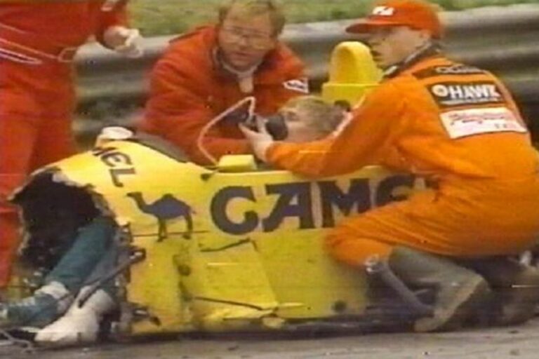 35 éve halt meg majdnem a pilóta, aki szerint Schumacher jobb autót kapott nála csapattársként