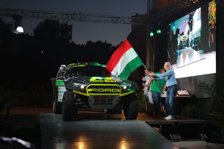 Elrajtolt a Hungarian Baja