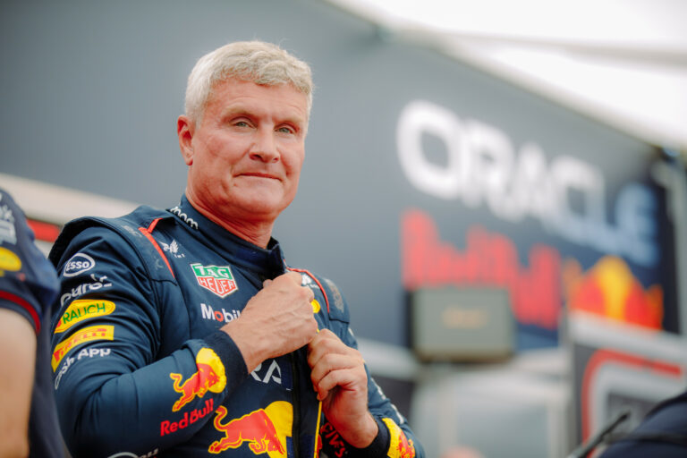 Coulthard bejelentkezett a sérült Ricciardo helyére, a Red Bull főnöke zseniálisan reagált