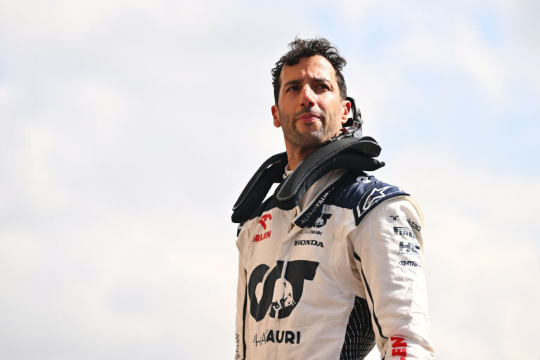 Ricciardo eltörte a kezét, nem indul a Holland Nagydíjon (videó)