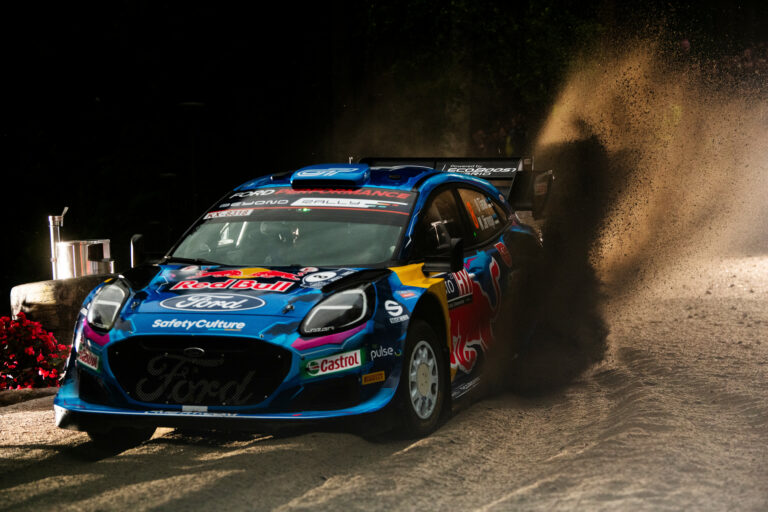 Tanak faképnél hagyta az M-Sport csapatát Finnországban?