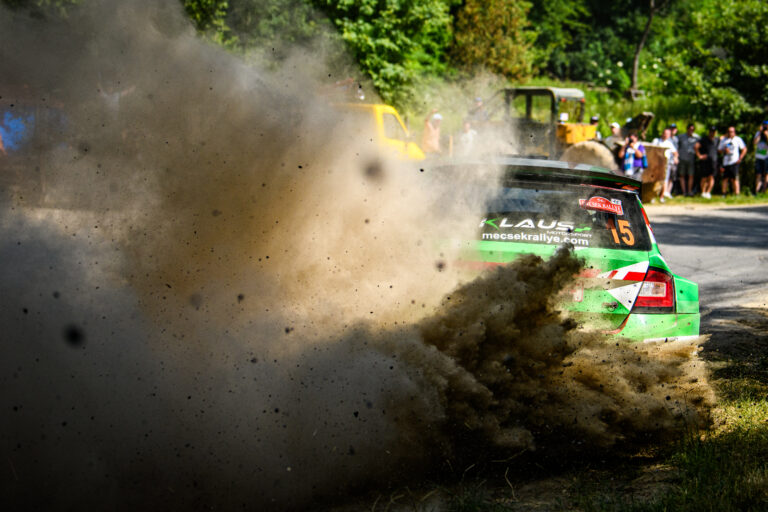 71 nevező az Oroszlány Rallyn