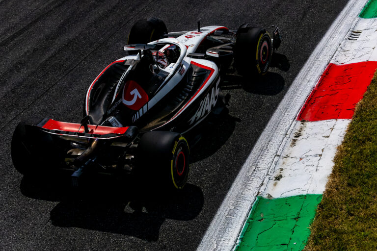 Egyetlen logikus választása maradt az utolsó érdekes elemét is elveszítő F1-es csapatnak?