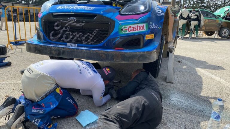 Tanak Görögországban is bajba került, Neuville növelte előnyét