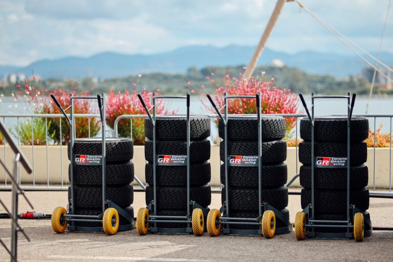 Új gumibeszállító jön a WRC-be 2025-től, a Pirelli kiszáll