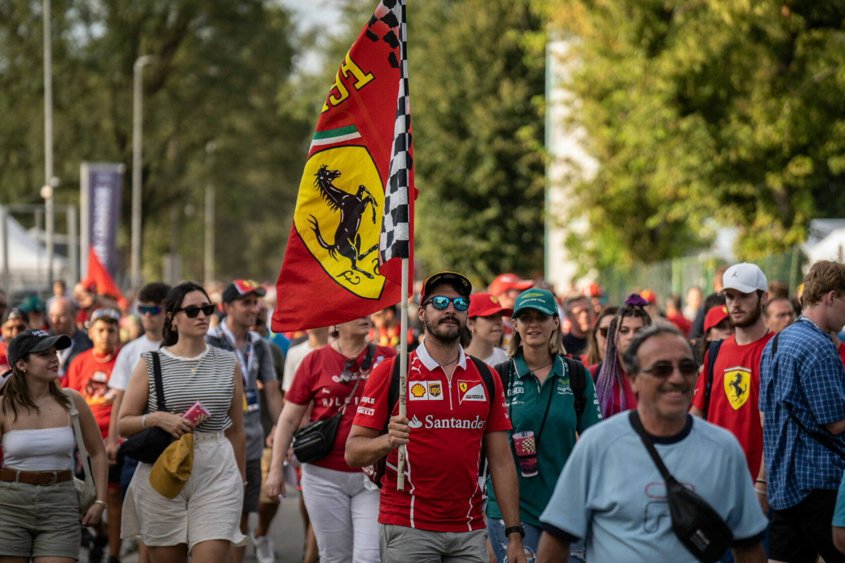 Forma-1, Ferrari szurkolók, Olasz Nagydíj 2023, péntek